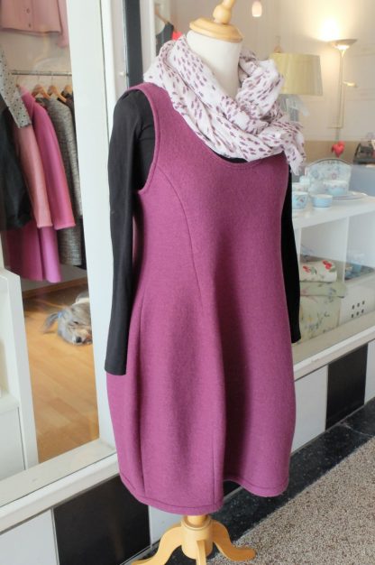 Trägerkleid
